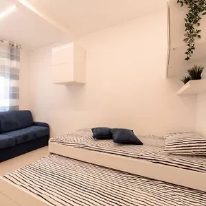 Appartamento Nuovo Loft Al Mare Con Parcheggio Gratuito, Misano Adriatico